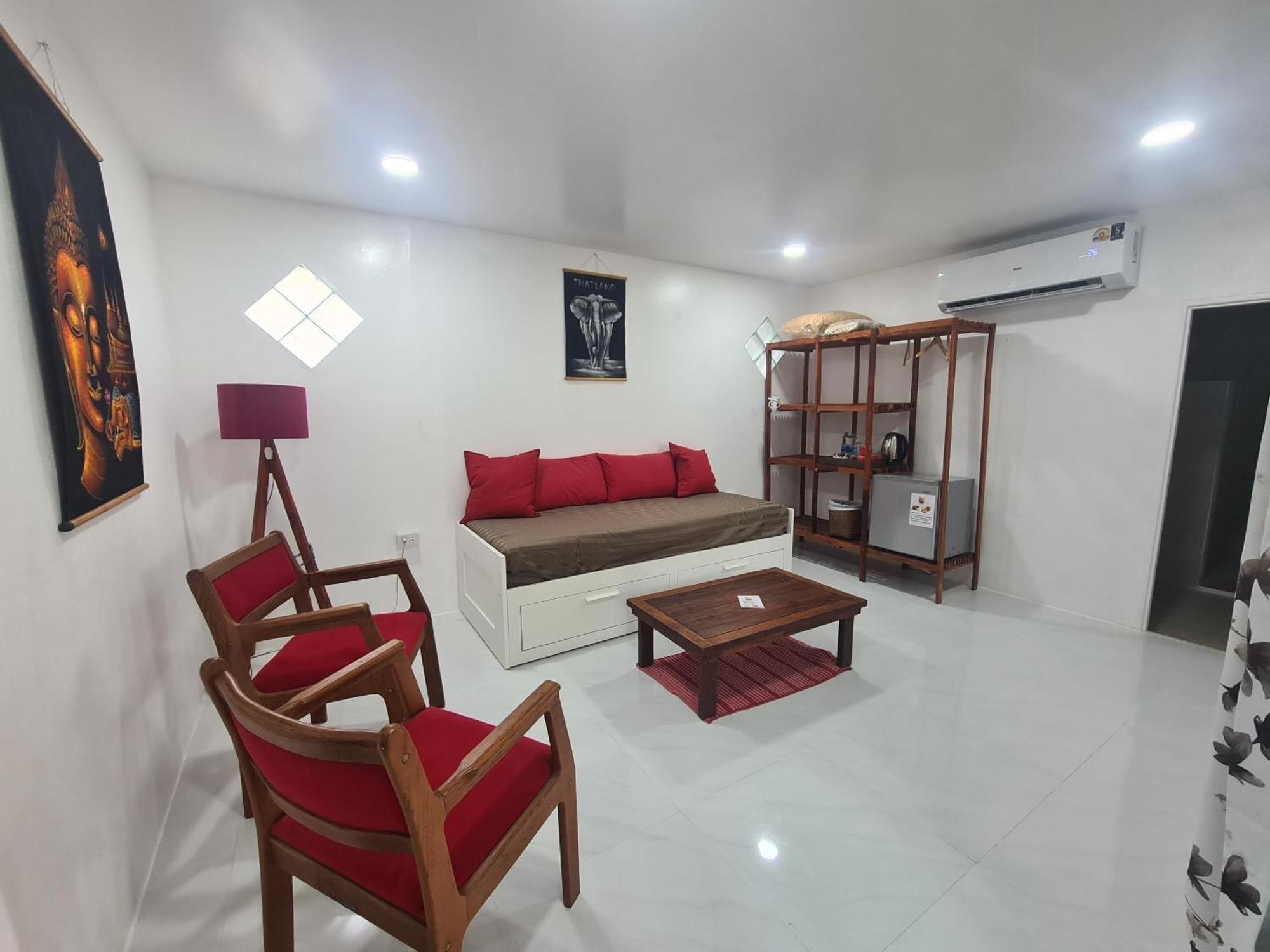 Red Moon Hideaway Hotel Koh Chang Exterior photo